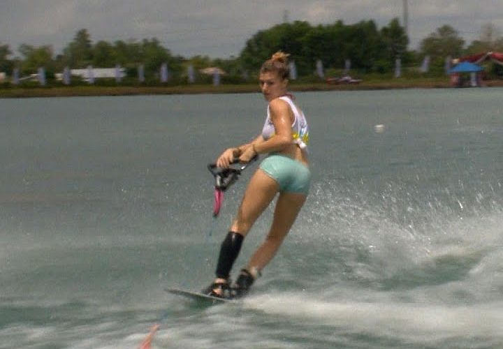 Iris Cambray Trick Skiing