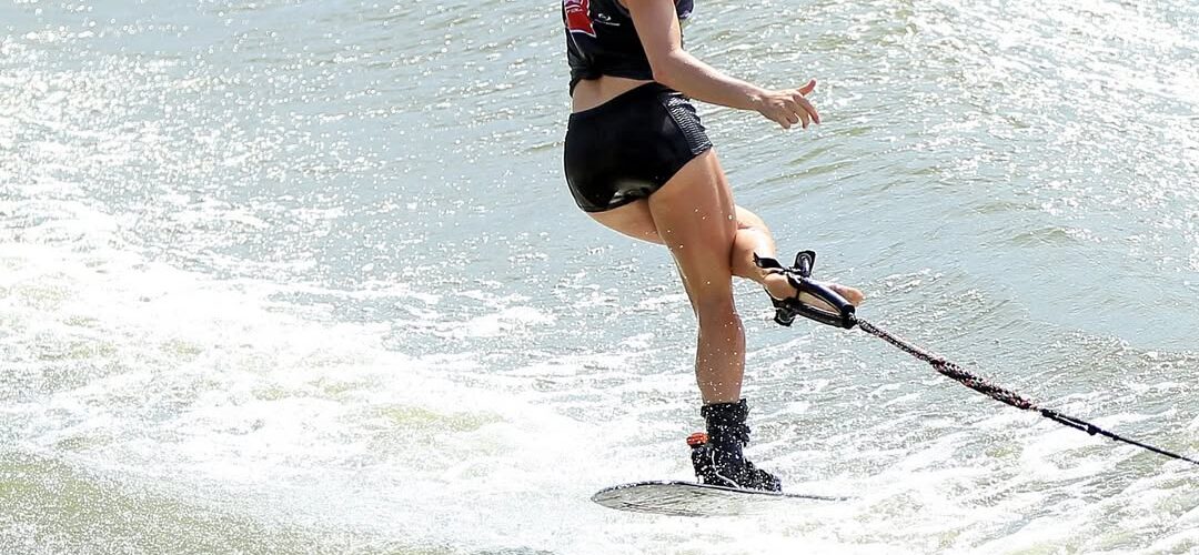 Erika Lang sets a new pending world record of 11,450