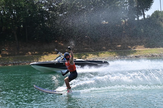 Oscar Domino jumps at the 20th International San Gervasio