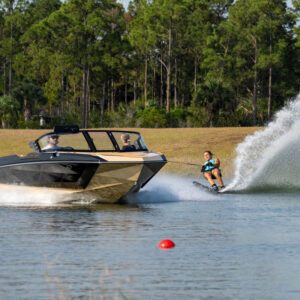 Ski Nautique | Nautique Boats